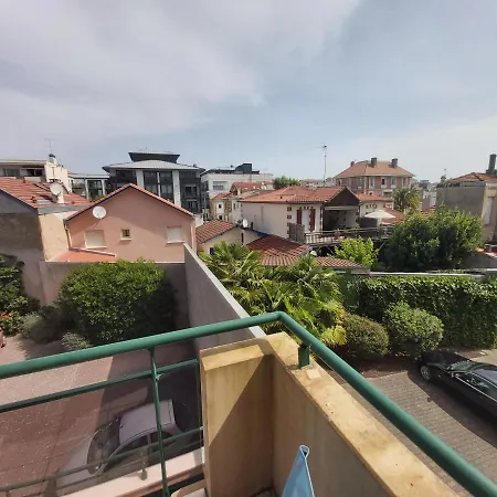 Centre, Grand T2 Balcon Pkg, Gare 600m, Tres Calme * Аркашон