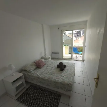 Centre, Grand T2 Balcon Pkg, Gare 600m, Tres Calme * Аркашон